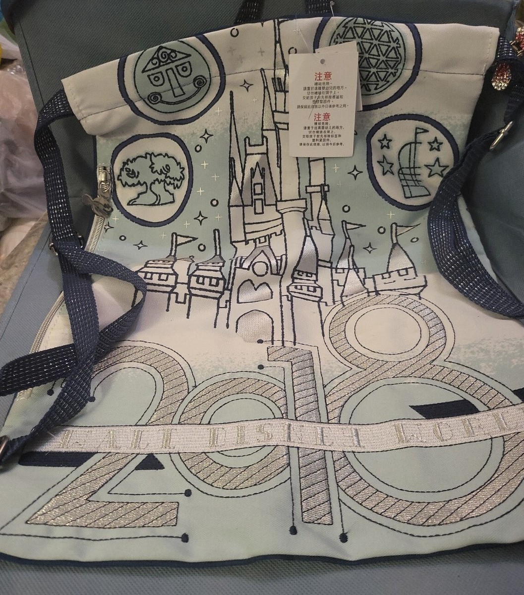 Walt Disney World Park Exclusive Disney 2018 Graphic Blue Cinch