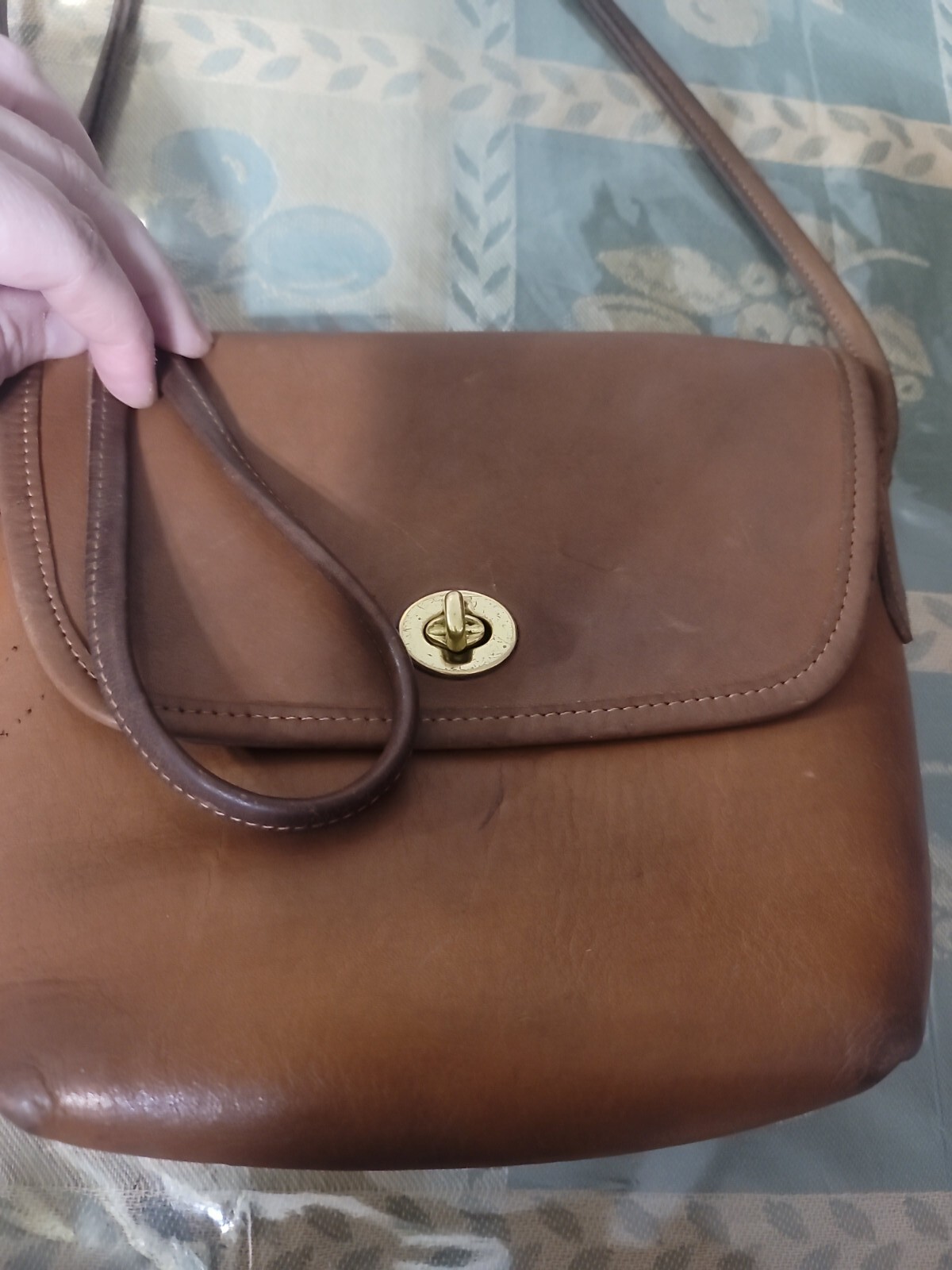 Coach Vintage Quincy Crossbody Shoulder Purse Bag Lea… Gem