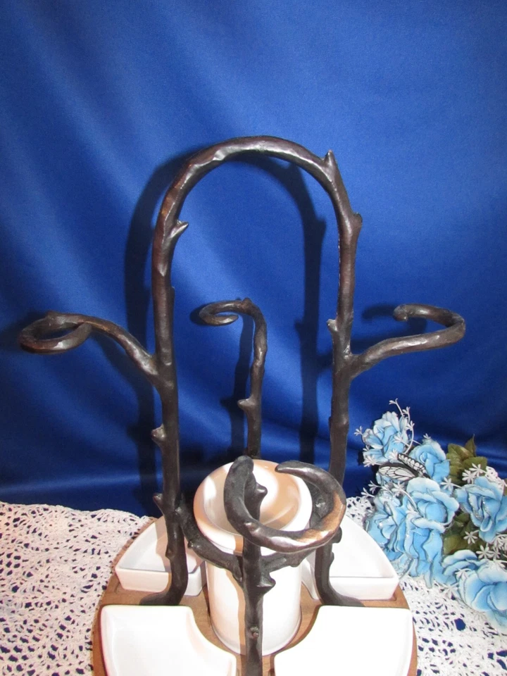 SOPORTE PARA CARRITO DE VINO DE HIERRO ÁSPERO RAMA DE ROBLE DE GRANDIN ROAD Foto 2 de 4