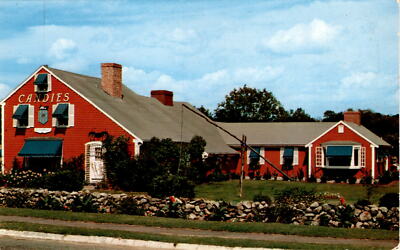 Delicious handcrafted candies at historic Putnam Pantry.