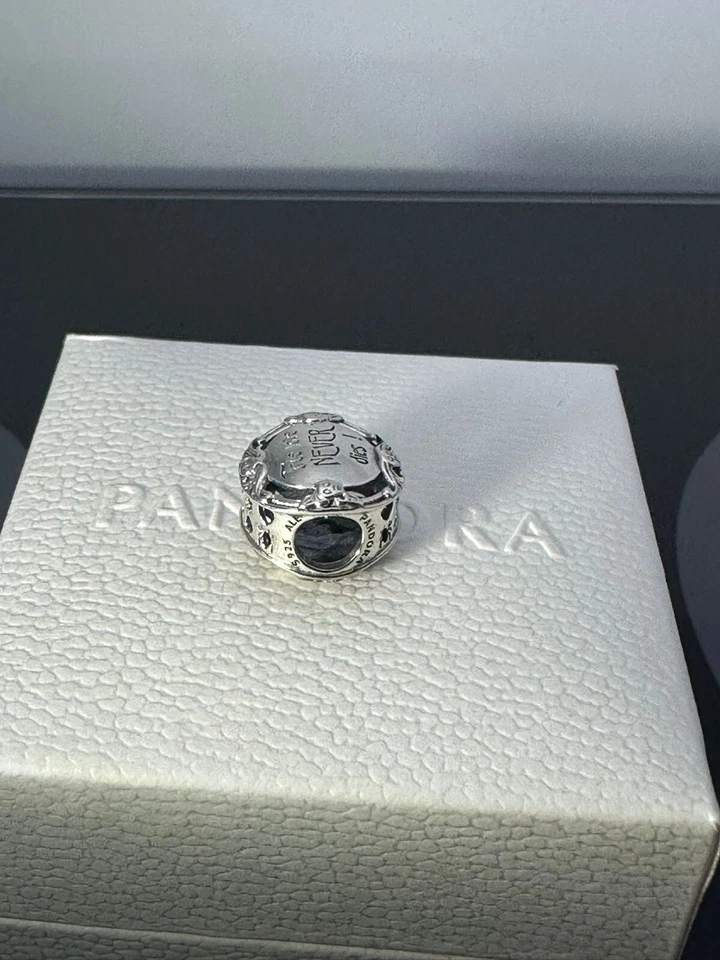 Pandora Pesadilla antes de Navidad Jack y Sally El amor verdadero nunca muere #111 Foto 4 de 4