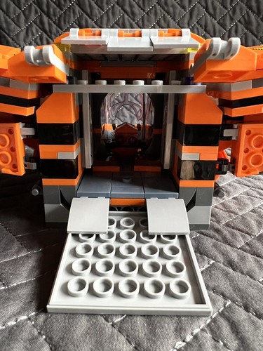 LEGO 76107 Marvel Thanos : Ultimate Battle Guardians SHIP ONLY NO MINIFIGURES - Picture 12 of 20