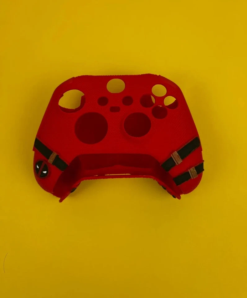 Deadpool-Themed Xbox Controller Cover, 3D Printed Deadpool Controller Shell - Image 3 of 3