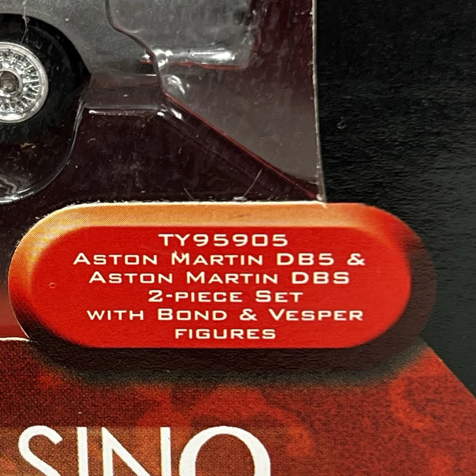 Corgi James Bond 007 Casino Royale Aston Martin DB5 DBS Set TY95905 - Image 4 of 4