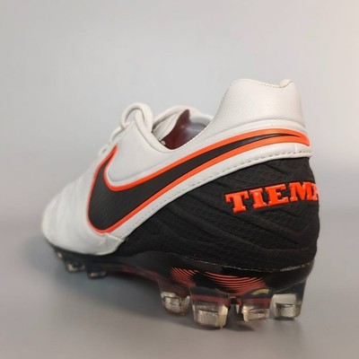 NIKE TIEMPO LEGEND VI AG-R UK 6 US 6,5 EU 39 819712-001 FOOTBALL