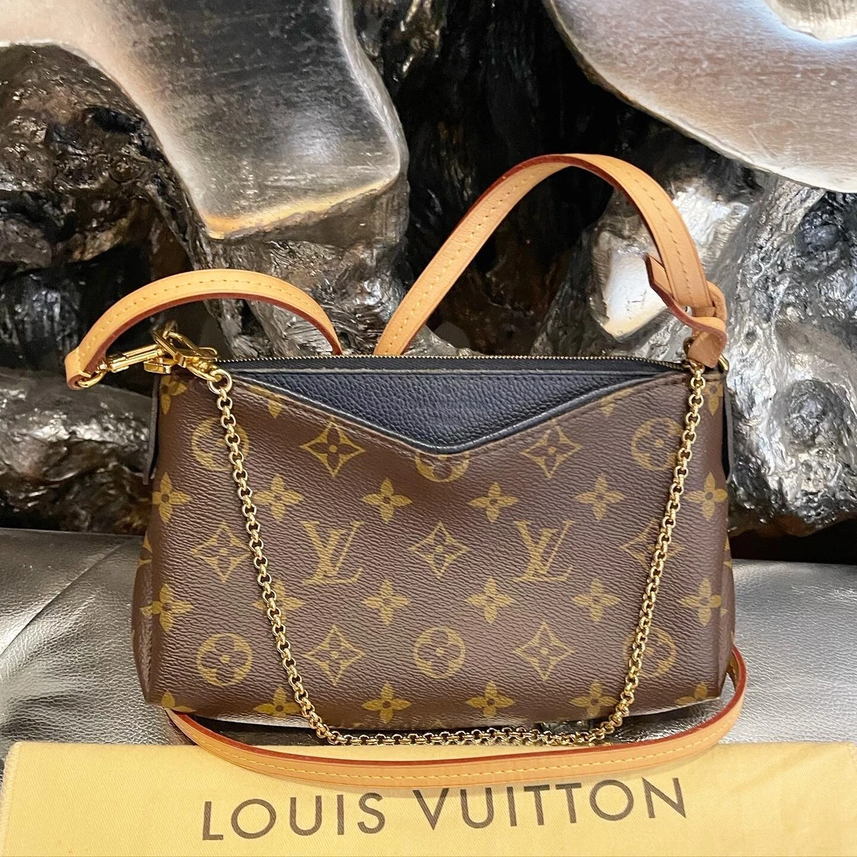 Used louis vuitton pallas monogram crossbody