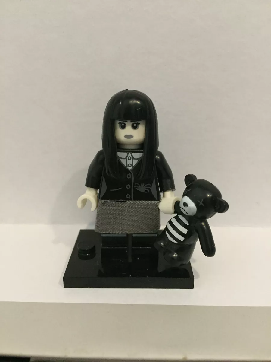 Authentic LEGO minifigure Scary Girl