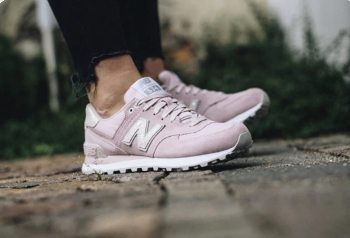 New Balance Women's 574 Classic Walking Shattered Pearl Dusty Pink