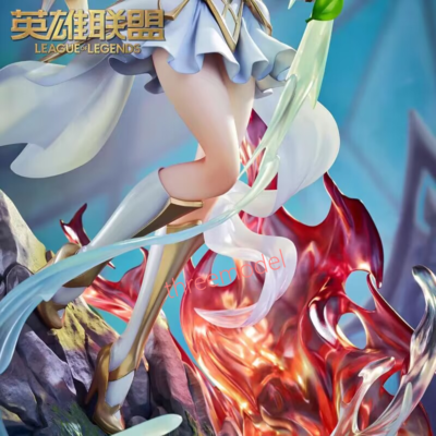 Official League of Legend LOL 1/7 Elementalist Lux Figure Statue