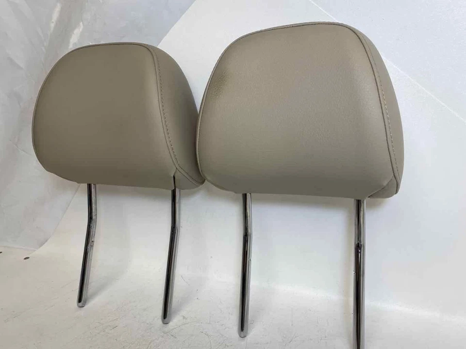 Juego de 2 reposacabezas delanteros derecho y derecho de cuero beige para AUDI A4 QUATTRO 2009-2016 Foto 3 de 4