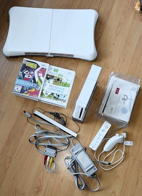 Nintendo Wii Konsole, weiss mit Balance Board, 8 Spielen, gebraucht