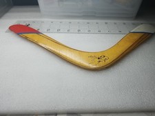 Wooden returning boomerang