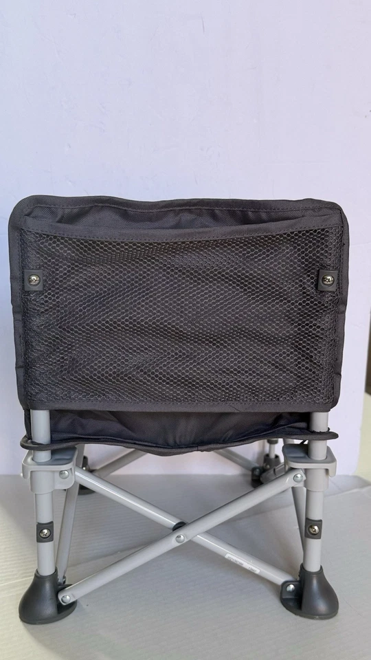Silla de camping plegable de verano para niños pequeños gris con bolsa, correas adicionales. Foto 4 de 4