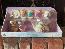 NEW RARE DISNEY ALICE IN WONDERLAND MAGICAL TEA SET MUSIC AND SOUND EFFECTS