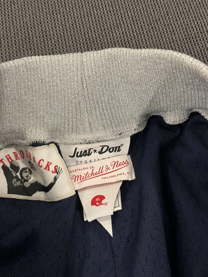 Pantalones Cortos Mitchell & Ness Just Don Auténticos DALLAS COWBOYS Talla XL Foto 2 de 3