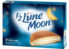 Vachon Vanilla 1/2 Lune Moon Cakes, 280g/ 9.9 oz