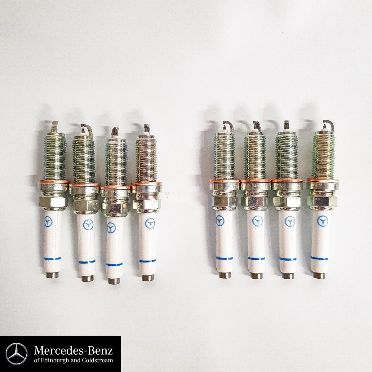 Genuine Mercedes-Benz Spark Plugs Set of 8 A0001590500 213 E Class