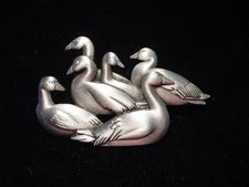 "JJ" Jonette Jewelry Silver Pewter 'Group of SNOW GEESE' Pin