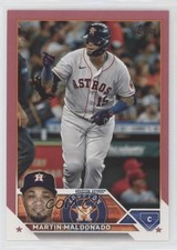 2023 Topps Series 2 Mother's Day Hot Pink 28/50 Martin Maldonado Martín #495 s1i