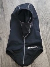 Kominiarka Striker Czarna