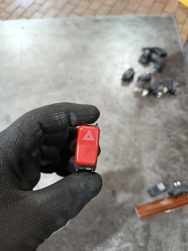 Mercedes W124 R129 Schalter Warnblinklicht Warnblinker 1248200110 Original