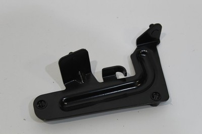 Audi A8 D2 200A Mega Fuse Box Retaining Bracket 4D0971845AM