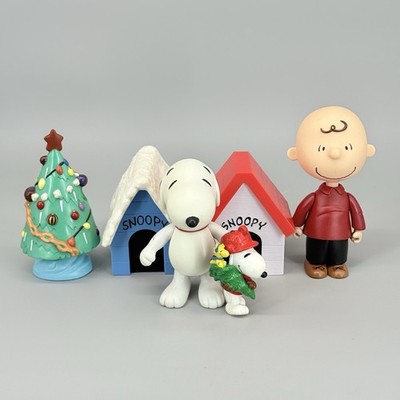 Memory Lane Hasbro Peanuts Collection A Charlie Brown Christmas Vinyl Figures
