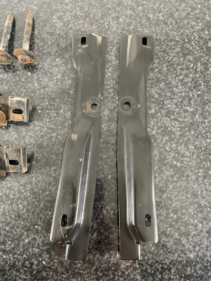 Ford Bronco 1992-1996 superior Lt y Rt lateral desmontable soportes superiores y herrajes OEM Foto 2 de 4