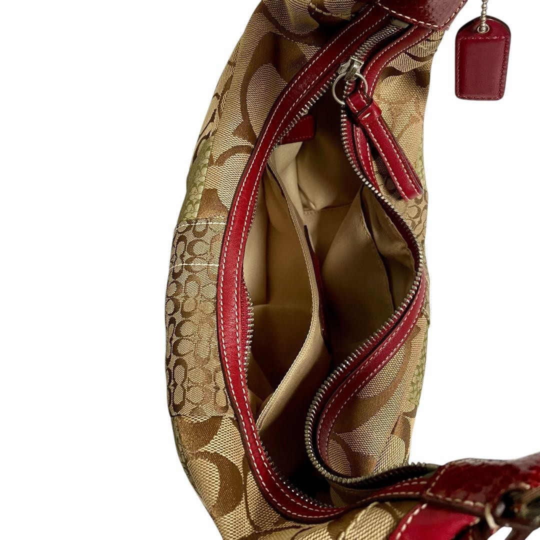 Beautiful condition COACH Patchwork Hobo One Shou… - image 14