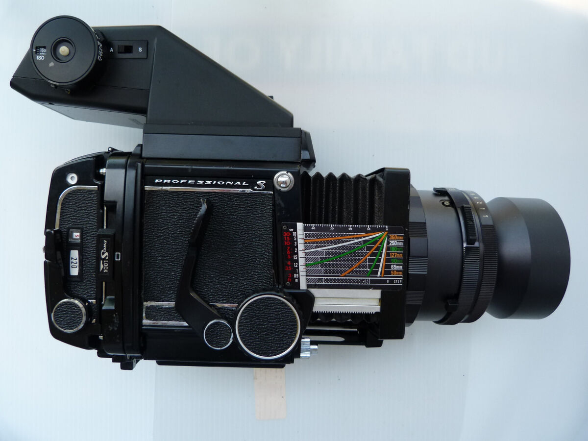 MAMIYA RB67 Pro S PD PRISM F Viewfinder with 180/4.5 lens MAMIYA RB67 Pro S PD PRISM F Viewfinder with 180/4.5 lens