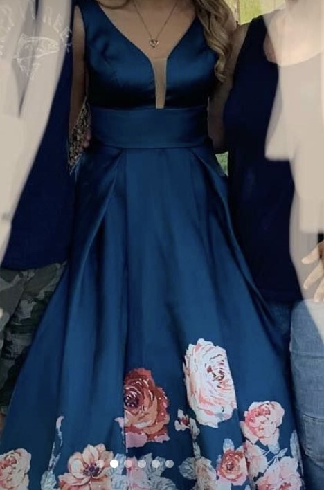 Sherri Hill ball gown size 6