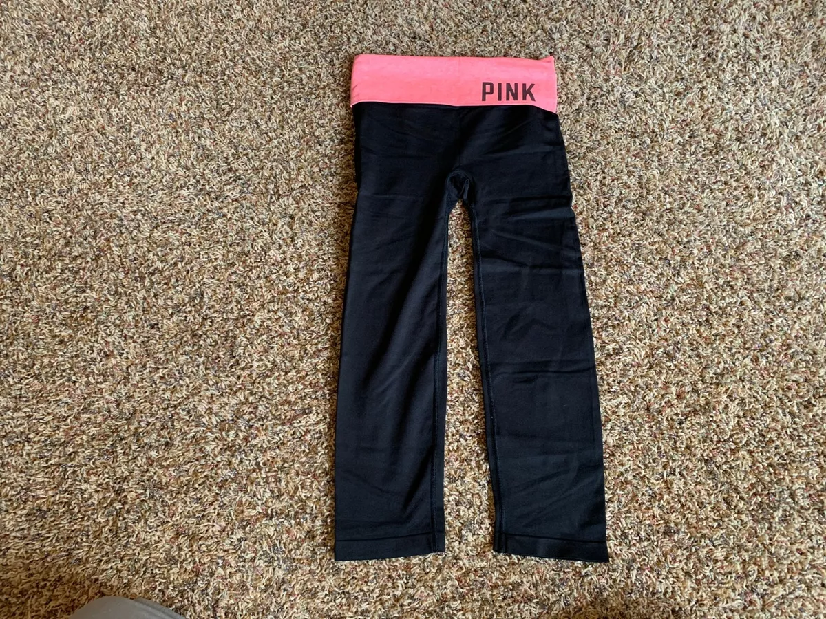 VICTORIA SECRET PINK YOGA LEGGINGS BLACK PINK YOGA PANTS XS CROP