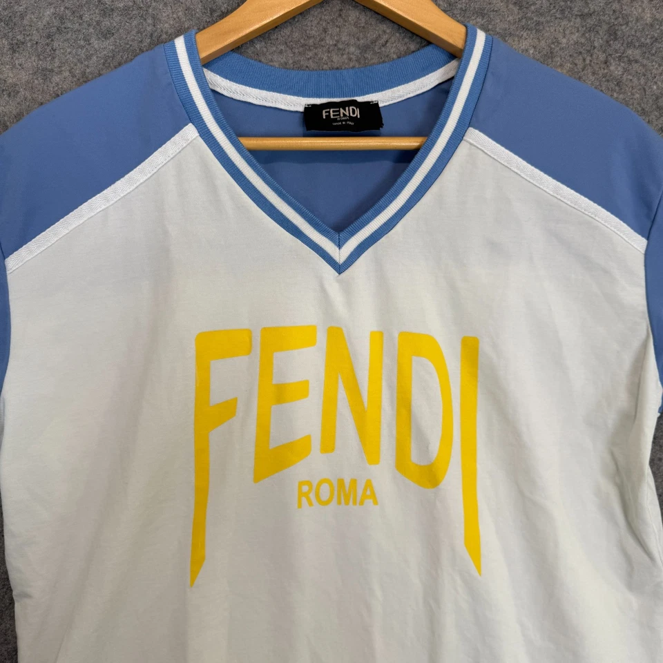 Camisa Fendi Para Hombres Grande Roma Malla Cuello en V Amarillo Azul Blanco Hockey Diseñador Camiseta Foto 2 de 4