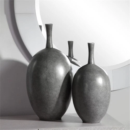Uttermost Riordan Ceramic Vase in Marbled Black and White (Set of 2) - Picture 4 of 5