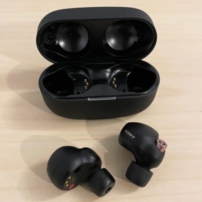 Sony WF-1000XM4 Noise Canceling In-Ear Headphones - Black