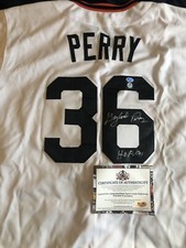 Top 10 Gaylord Perry Baseball Cards 30