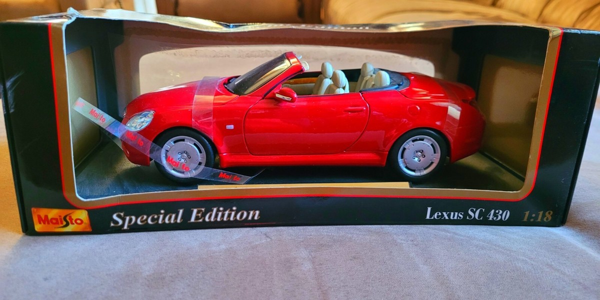 マイスト　LEXUS SC430 Maisto Lexus SC 430 Red Convertible Special Edition Model