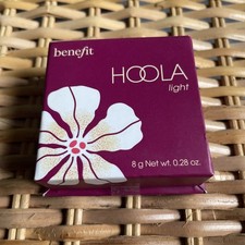 BENEFIT HOOLA *LIGHT* Size 8g. New and Sealed. 