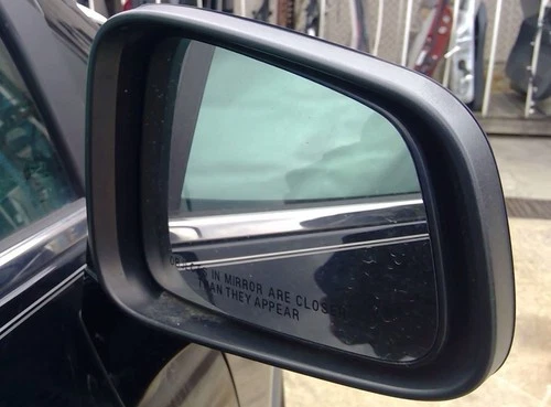 17 18 2019 20 Chevy Trax Passenger RH Side View Mirror in GB8 Black | Heated