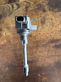 Hitachi Genuina Honda Modelo CM11-121A. Ignition Coil