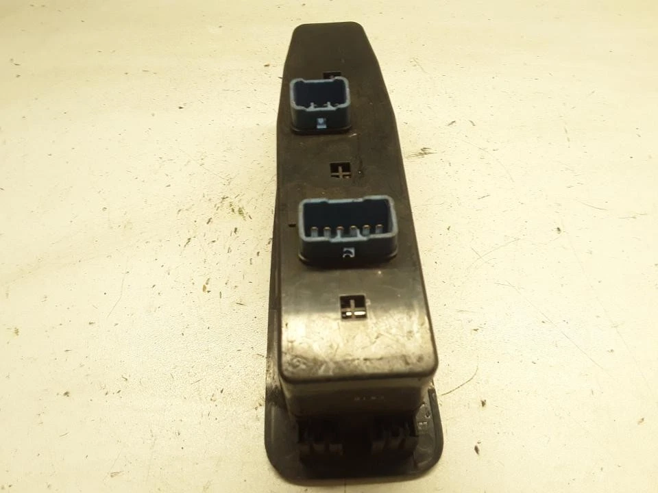 Interruptor regulador ventana SANGYONG REXTON 2006-2012 8582008000 Foto 2 de 2