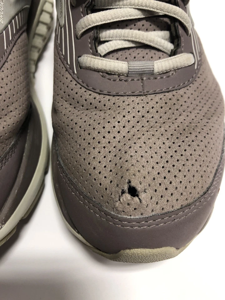 Brooks Women’s Walker Suede, Walking Shoes, Size 8.5Wide - Image 4 of 4