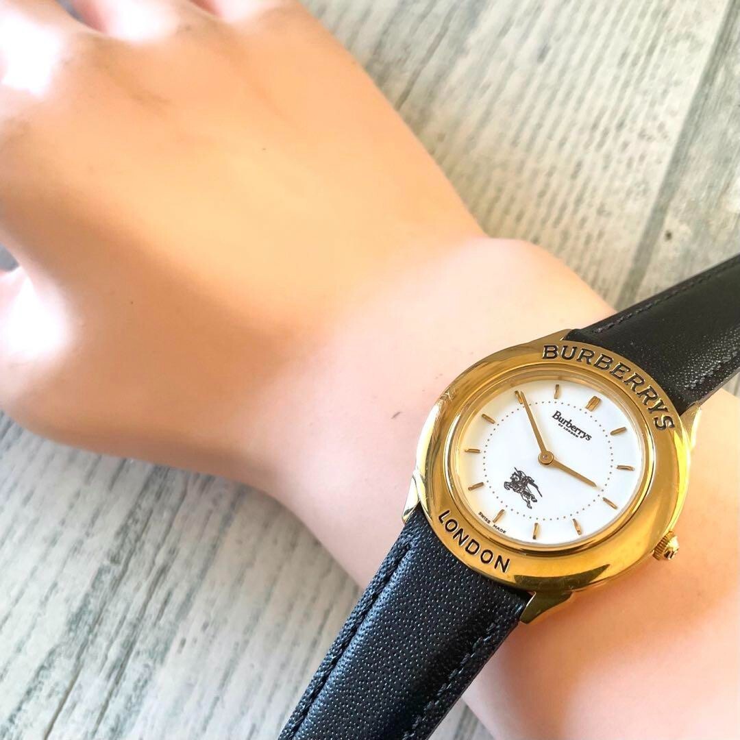 バーバリー Burberrys ベスト 時計 ゴールドボタン ヴィンテージ Burberrys Watch LONDON Gold Used From Japan Check