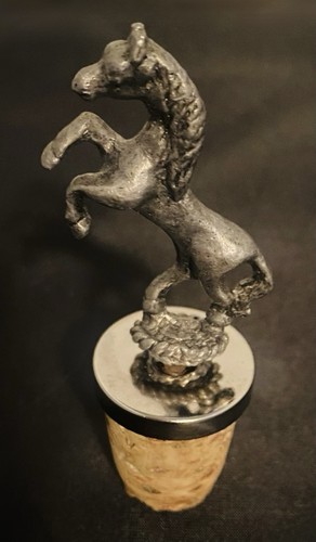 Vintage Horse Top Pewter Wine/Decanter Bottle Stopper w/Cork Base