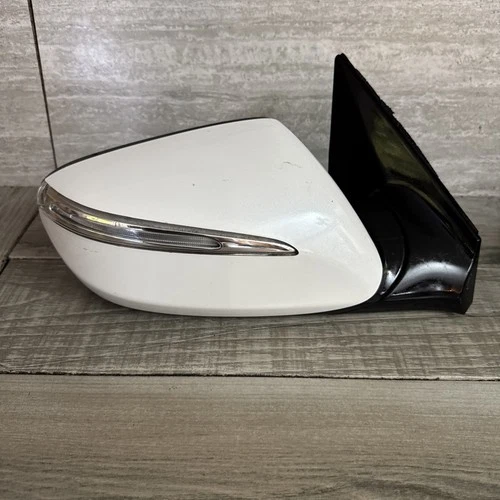 ⭐️ 2013-2018 HYUNDAI SANTA FE  SPORT DOOR MIRROR PASSENGER SIDE 8 PIN BLIND SPOT