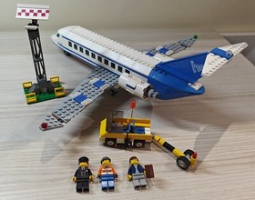 LEGO City Airport Passenger Plane 3181-1, Minifigures air043, cty0168, twn053