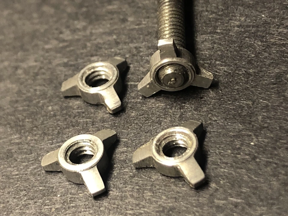 4 derribos originales AMT o REVELL escala 1/24 slot car 5/40 eje Foto 3 de 3