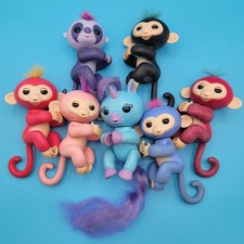 WowWee Fingerlings Lot Sloth Monkeys Unicorn Lot Of 7