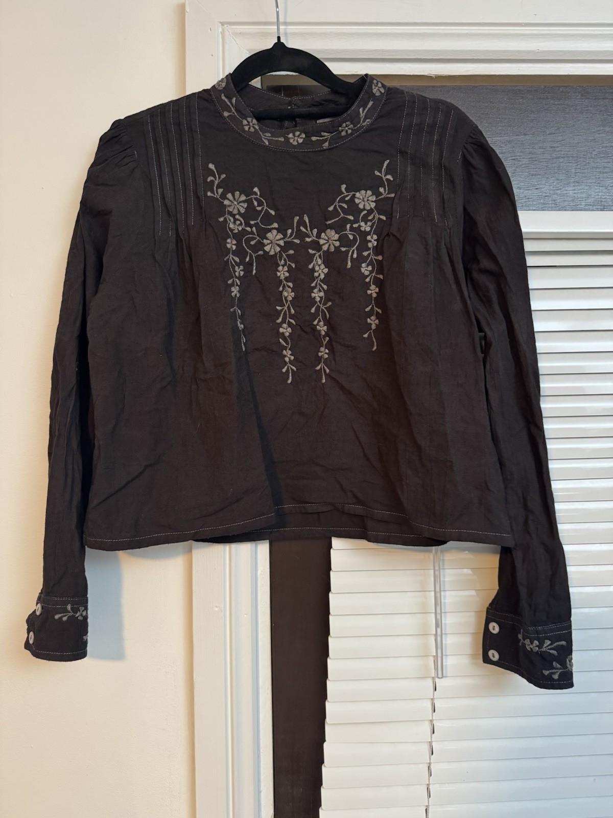 Boho Black Embroidered Cotton Crop Top XS