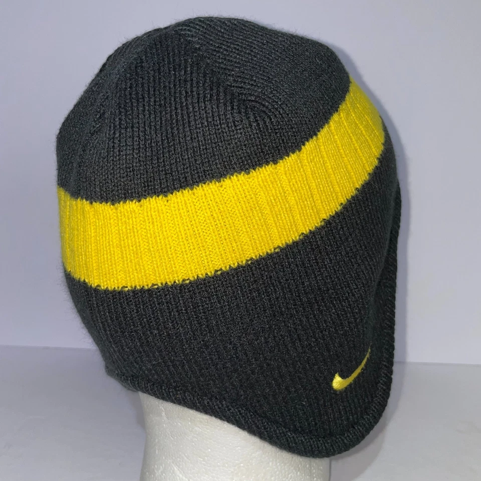 Nike Oregon Ducks Striped Knit Vintage Ski Cap Size M/L - Image 3 of 4